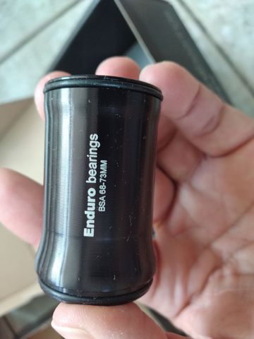 Used Enduro Bearings Bearings Bottom Bracket bike — image 3 of 11