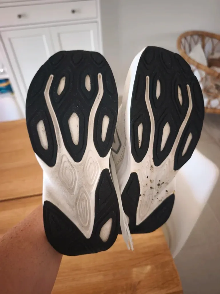 Käytetty New Balance Fresh Foam x Kaiha V2 bike — kuva 6 / 14
