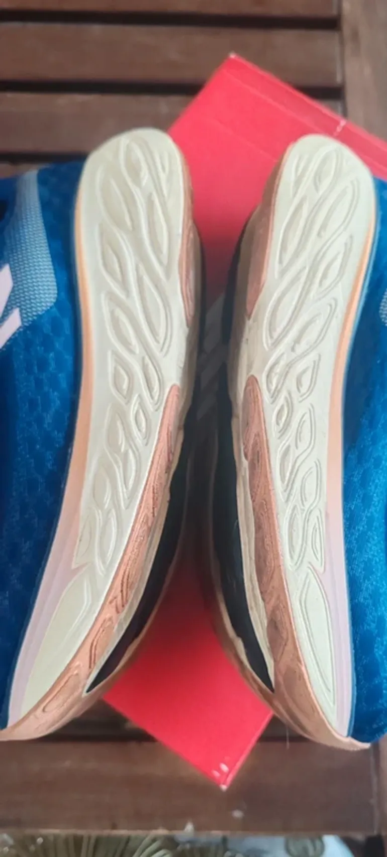 New Balance 1080 bike usato — immagine 6 di 6