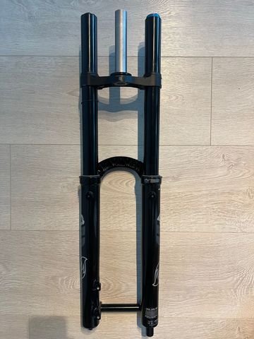 Brugt Fox 40 Performance Fork 2024 bike — billede 9 af 14