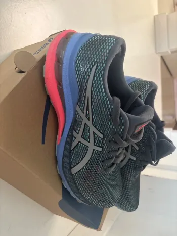 Asics Gel-Kayano 28 Running Shoes usato