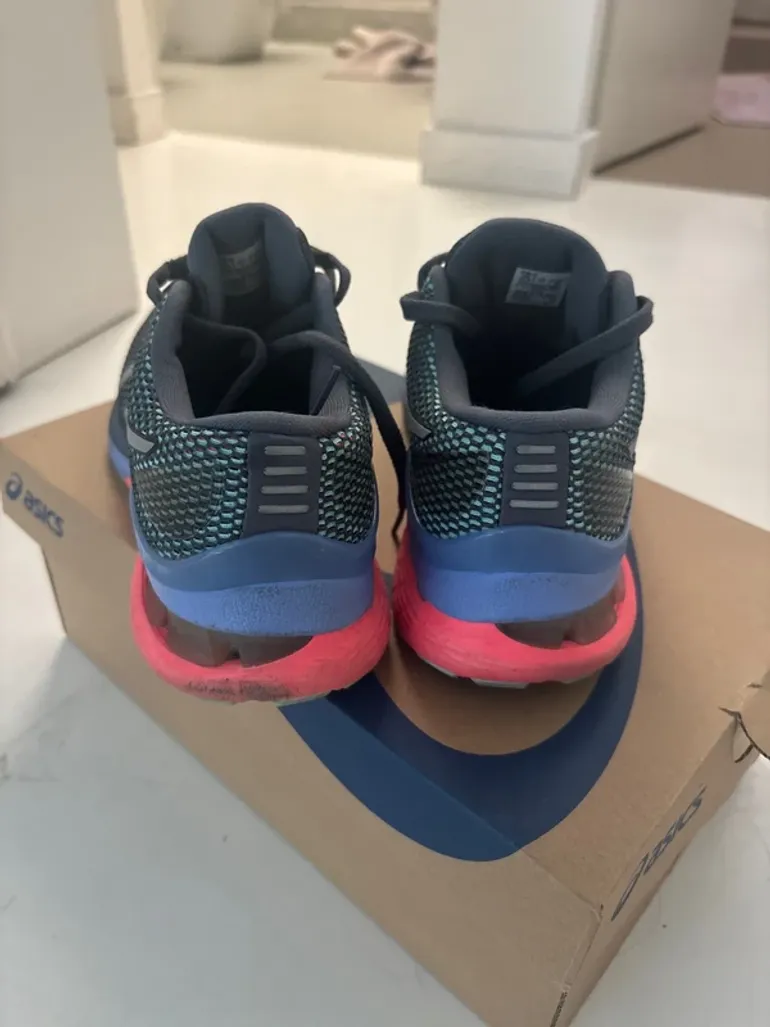 Asics Gel-Kayano 28 bike usato — immagine 5 di 7