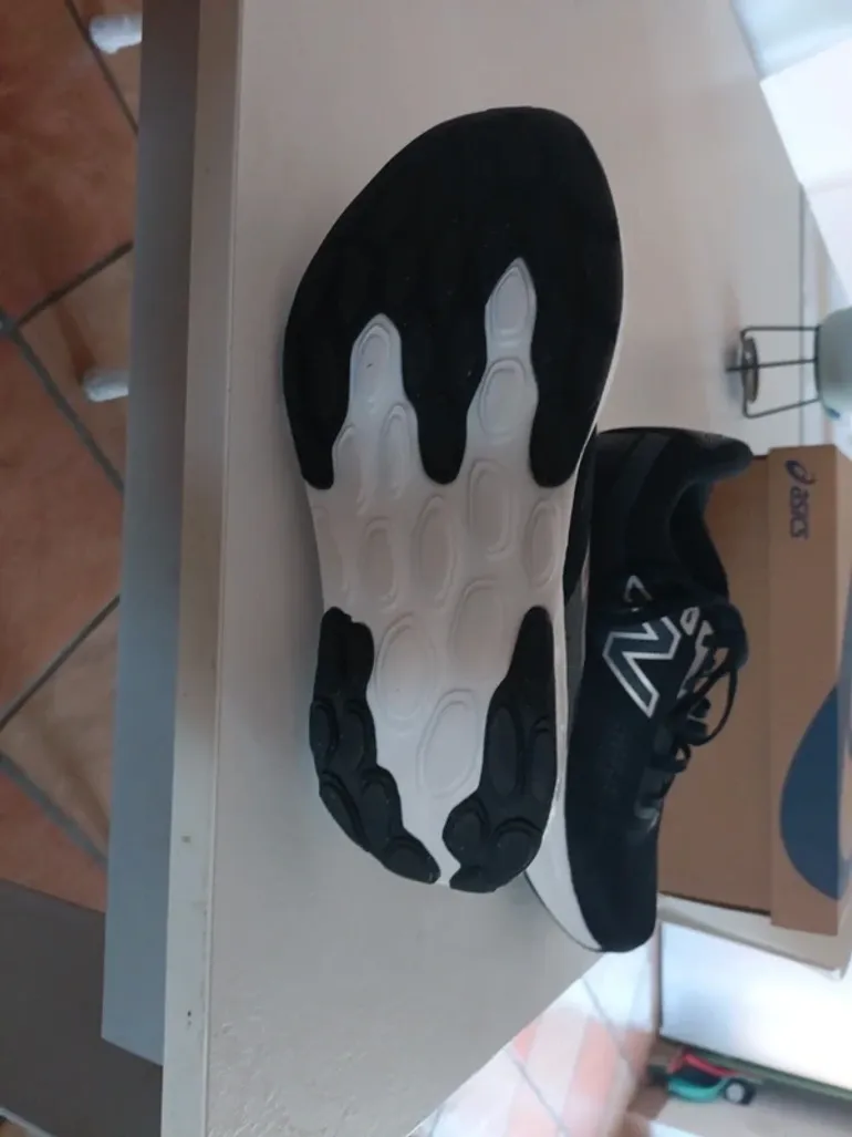 Used New Balance 520 bike — image 3 of 7