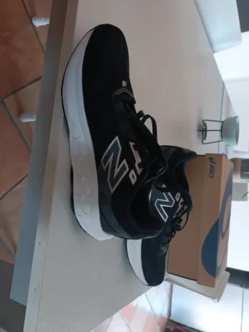 Used New Balance 520 bike — image 2 of 7