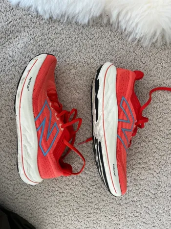 Używany New Balance Fresh Foam X Vongo v6 bike — zdjęcie 4 z 7