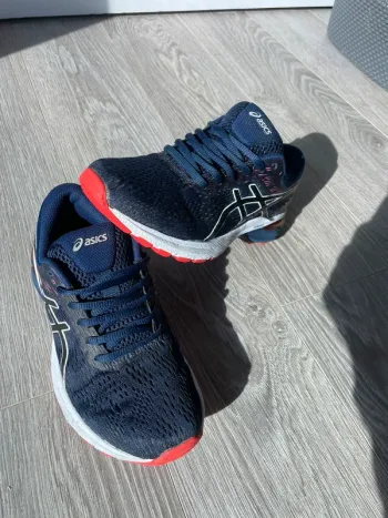 Asics GEL-Nimbus 23 bike usato — immagine 3 di 6