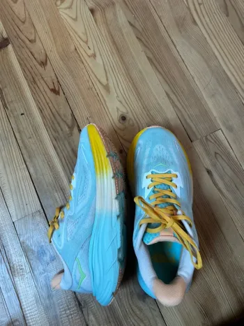 Used Hoka Clifton 10 Running Shoes