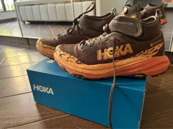 Tweedehands Hoka Speedgoat 6 Mid GTX Running Shoes
