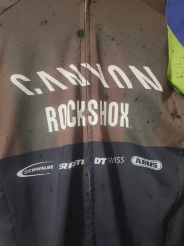 Used Canyon -MTB Team 2024 bike — image 2 of 8