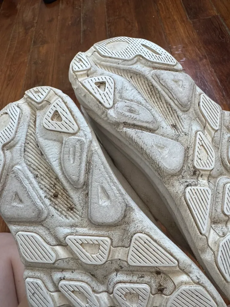 Hoka Clifton 9 bike usato — immagine 6 di 9