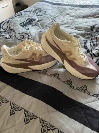 Used New Balance Sneakers bike — image 5 of 5