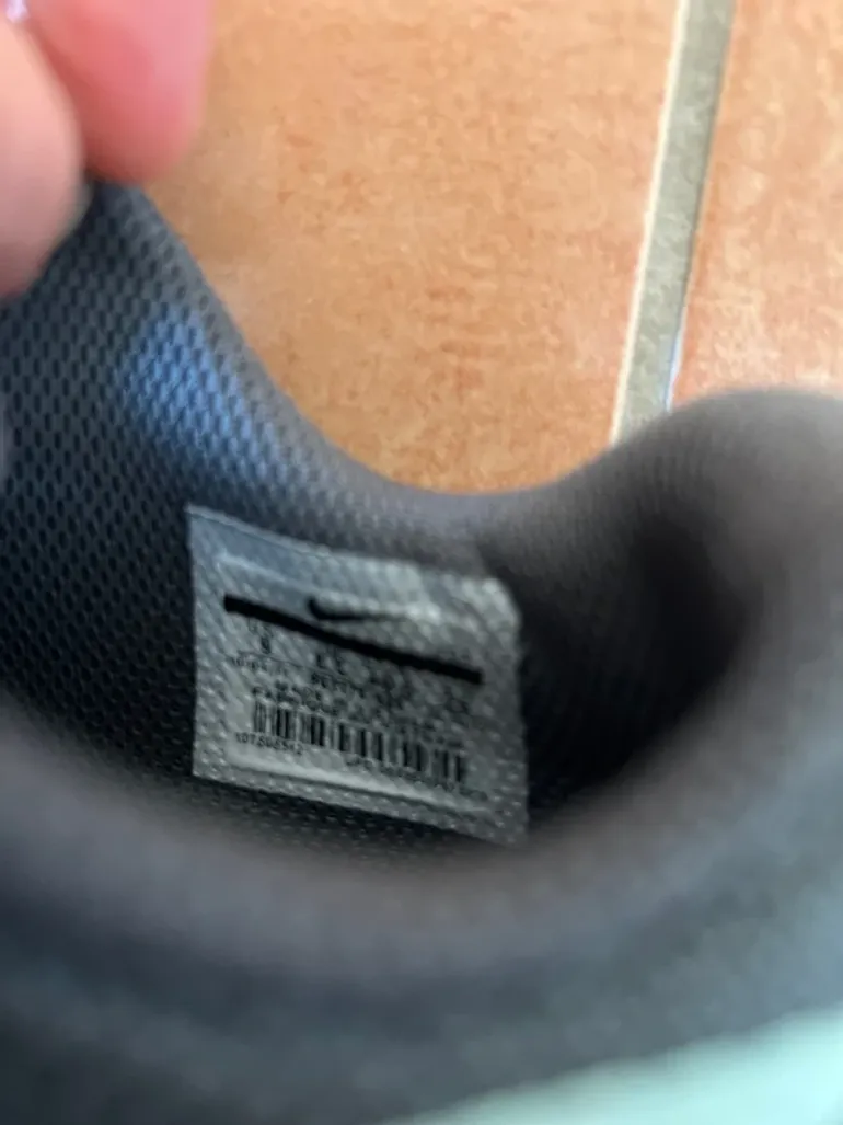 Nike Training Sneaker 40.5 bike usato — immagine 9 di 10