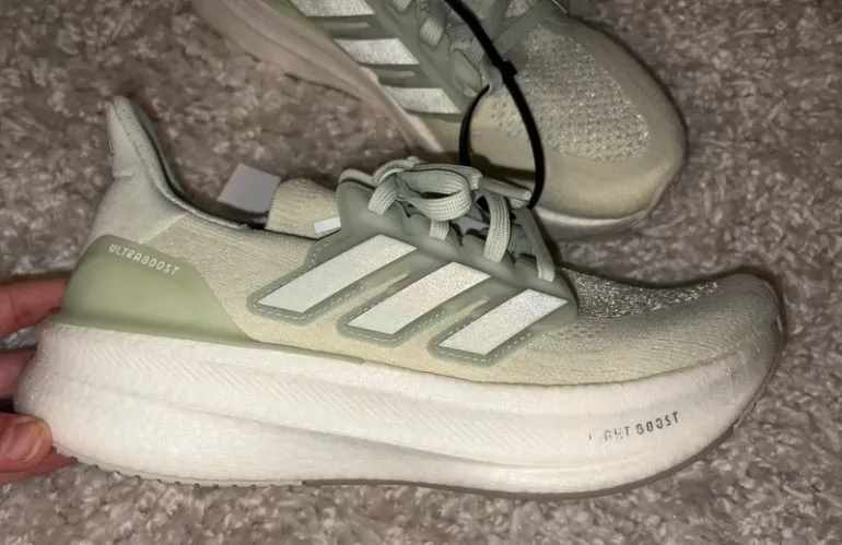 Used Adidas Ultraboost bike — image 2 of 3