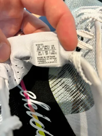 Käytetty Asics Metaspeed Sky bike — kuva 8 / 8