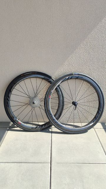 Used Zipp 303 bike — image 1 of 4