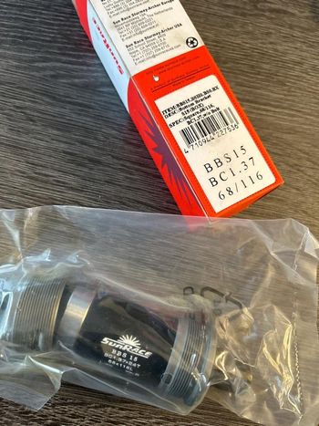 Used Sunrace Boîtier pédalier  BBS15 BC1.37 68-116 bike — image 3 of 4