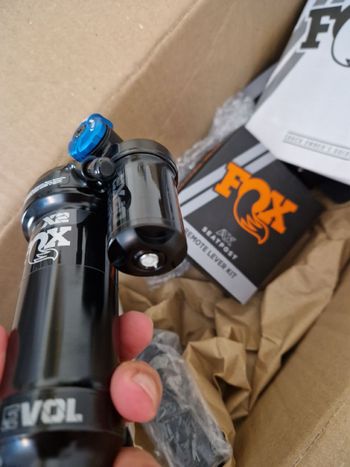 Used Fox Float DPX2 Performance 2026 bike — image 14 of 20