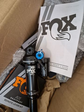 Used Fox Float DPX2 Performance 2026 bike — image 4 of 20