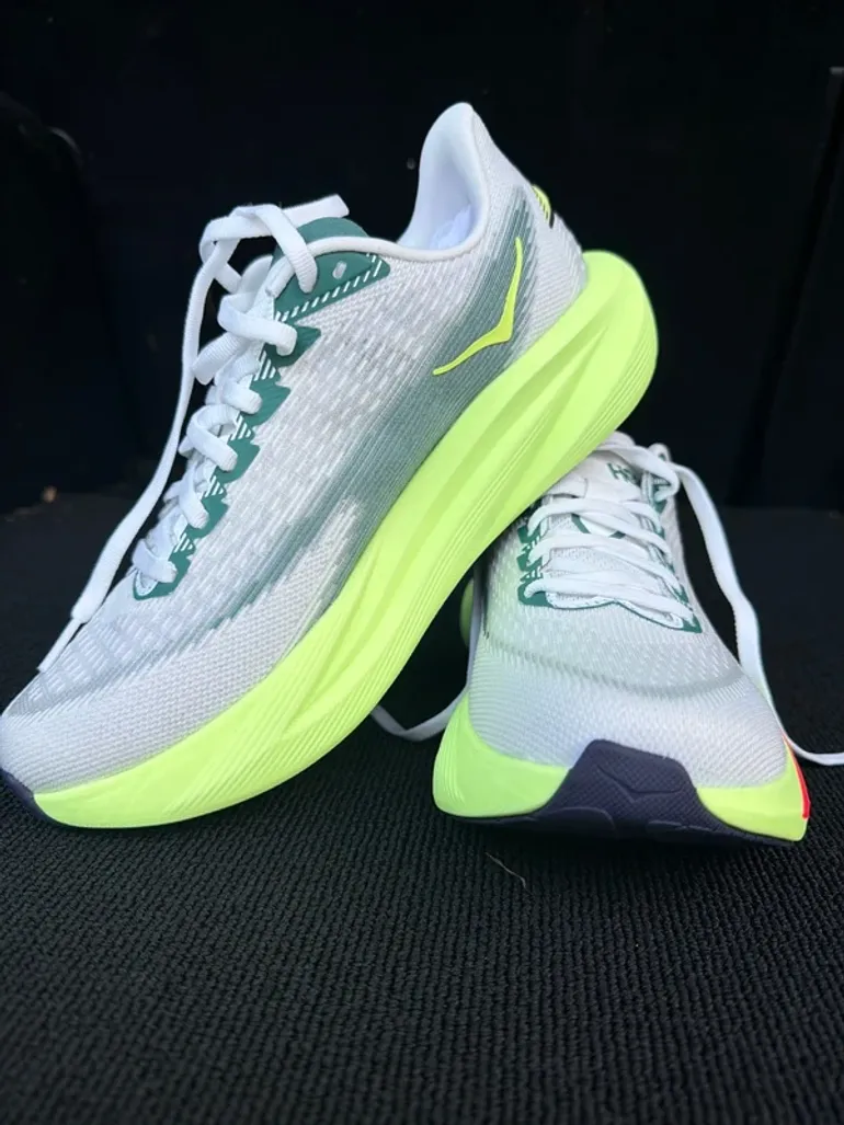 Tweedehands Hoka Laufschuhe bike — afbeelding 2 van 12