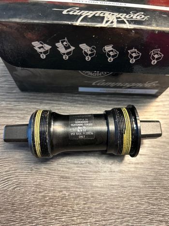 Used Campagnolo Boîtier pédalier  Centaur BB6-CE5I 115,5 mm bike — image 3 of 6