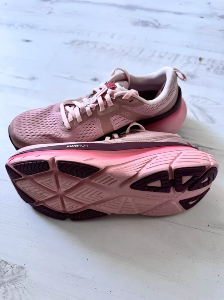 Tweedehands Saucony Guide 18 bike — afbeelding 2 van 5