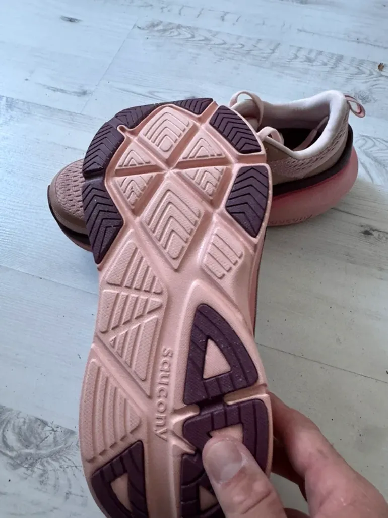 Tweedehands Saucony Guide 18 bike — afbeelding 3 van 5