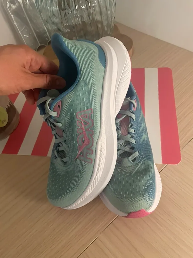 Tweedehands Hoka Mach 6 bike — afbeelding 4 van 5