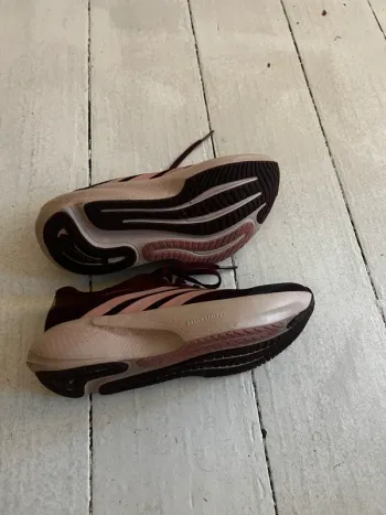 Tweedehands Adidas Supernova bike — afbeelding 3 van 7