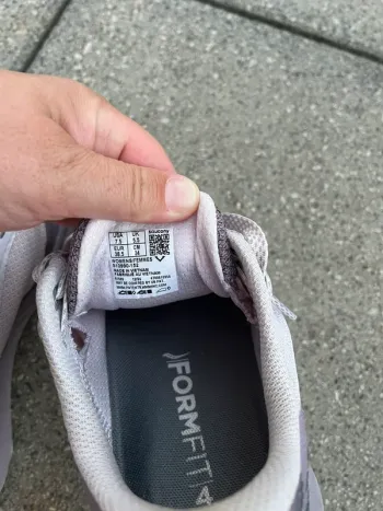 Used Saucony Peregrine 15 bike — image 8 of 8