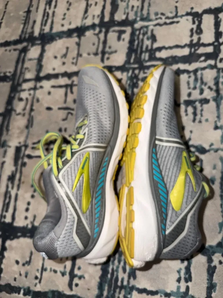 Brooks Adrenaline GTS 20 bike usato — immagine 5 di 5