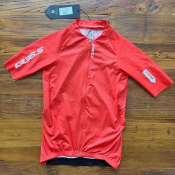 Brugt Q36.5 Gregarius Pro Signature Jersey Women M// NEW!! 50% OFF!! 2025 Cycling Clothing