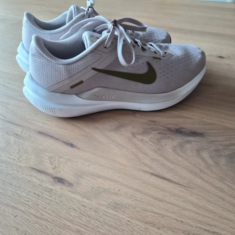 Käytetty Nike Winflo 10 bike — kuva 2 / 4
