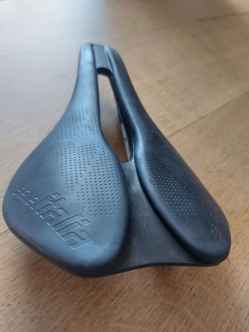 Brugt Selle Italia SLR Boost Kit Carbonio 2021 Saddles & Seatposts
