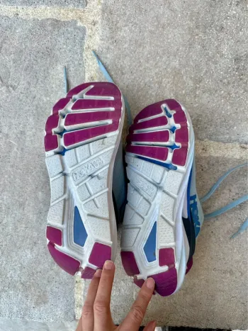 Used Hoka Profly bike — image 4 of 6
