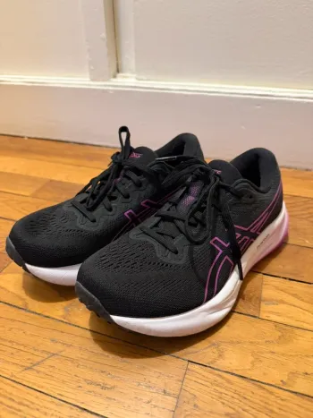 Used Asics FlyteFoam bike — image 2 of 5