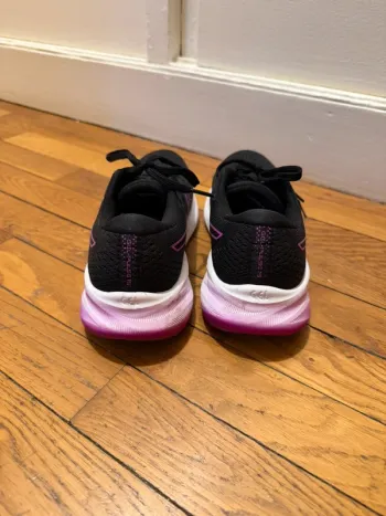 Used Asics FlyteFoam bike — image 4 of 5