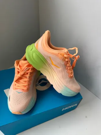Käytetty Hoka Shoes Size 40 bike — kuva 3 / 5