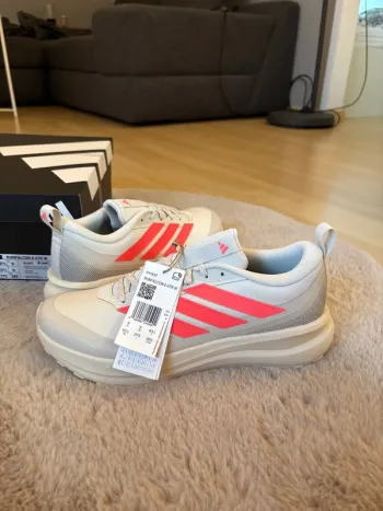 Używany Adidas Runfalcon 6ATR W Running Shoes