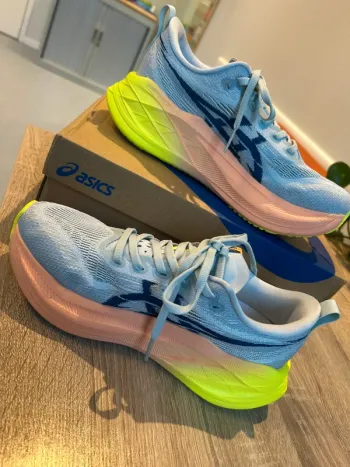 Käytetty Asics Superblast 2 Paris bike — kuva 4 / 8
