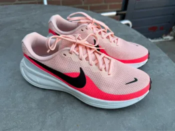 Used Nike Running Shoes Running Shoes