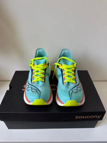 Used Saucony Elite Pro bike — image 3 of 6