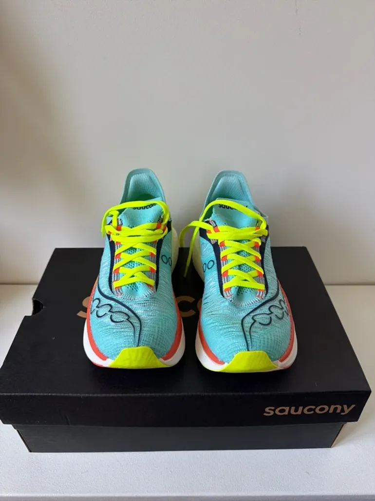 Used Saucony Elite Pro bike — image 3 of 6