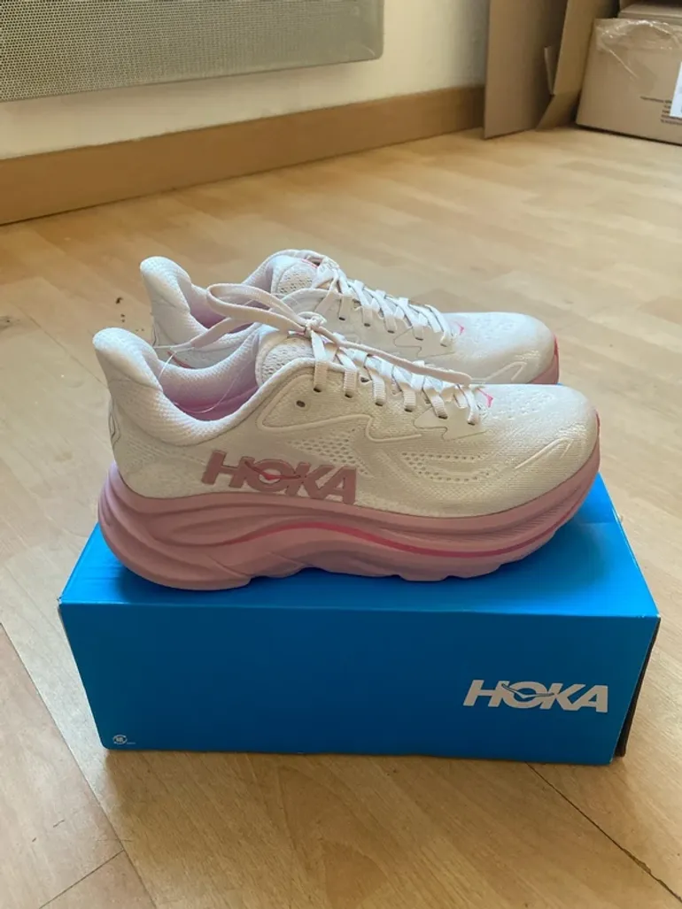 Hoka Clifton 10 bike usato — immagine 2 di 5