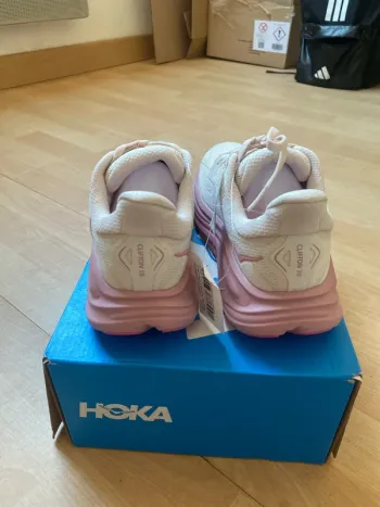 Hoka Clifton 10 bike usato — immagine 3 di 5