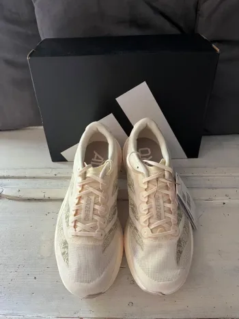 Käytetty Adidas adizero Evo SL bike — kuva 2 / 7