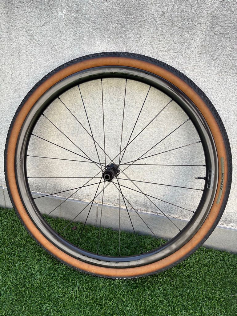 Brugt Roval Terra CLX II Wheels 2025 bike — billede 4 af 8