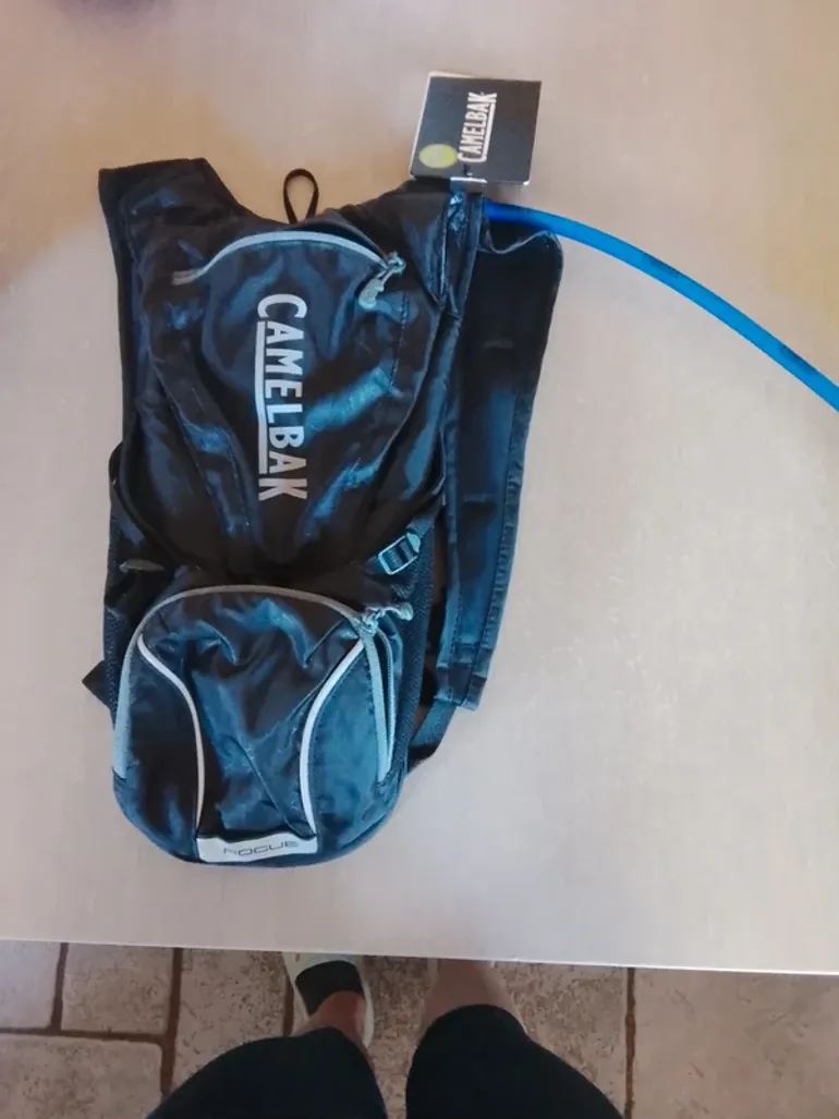 Gebrauchtes Camelbak 2, 5 l bike — Bild 7 von 12