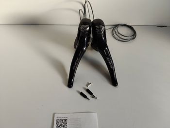 Used Shimano MANETAS 105 R7000 2025 Brakes