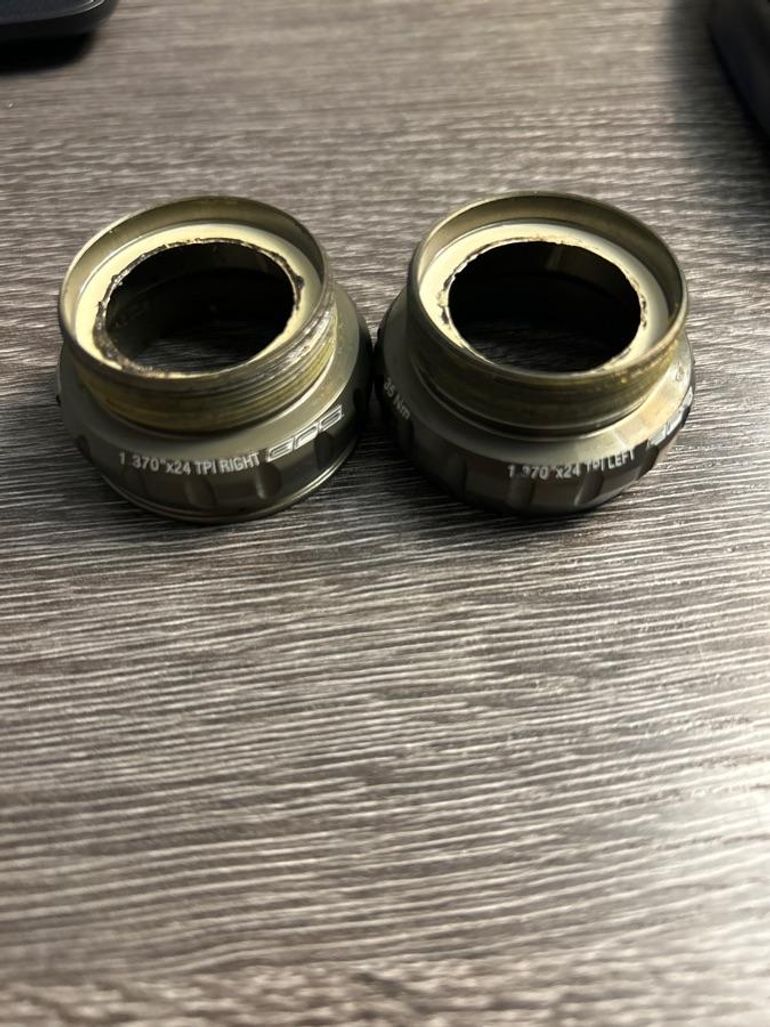Used Campagnolo Boîtier pédalier  record 1,37 24 bike — image 3 of 3