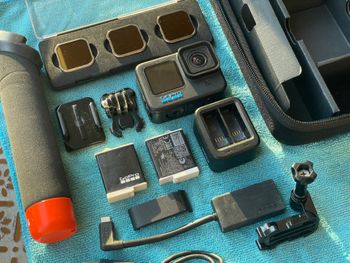 Tweedehands GoPro Hero11 Black Action Camera + PolarPro ND Filter + 3 Akkus + Mic Adapter Electronics